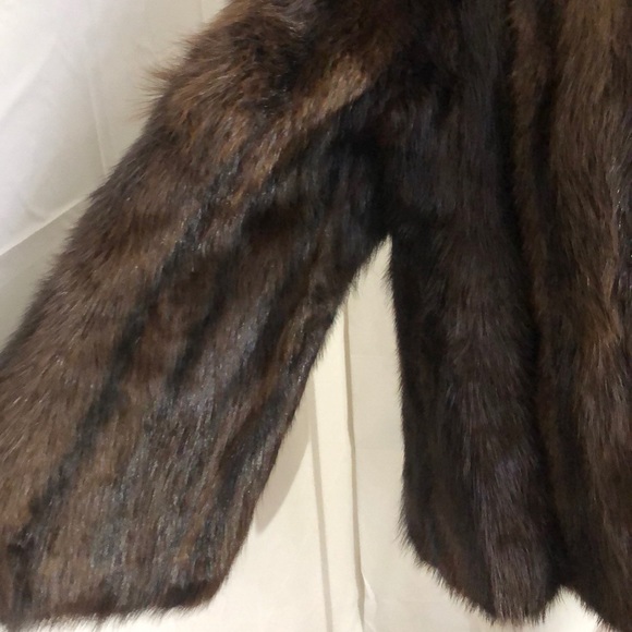 SOLD Vintage Mink Jacket by Anthony’s Furs - Picture 3 of 8